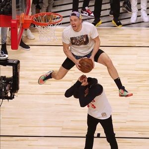 Meet your Posher, Aaron